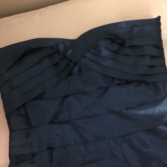 Strapless dress size small (4-6) - Picture 4 of 12